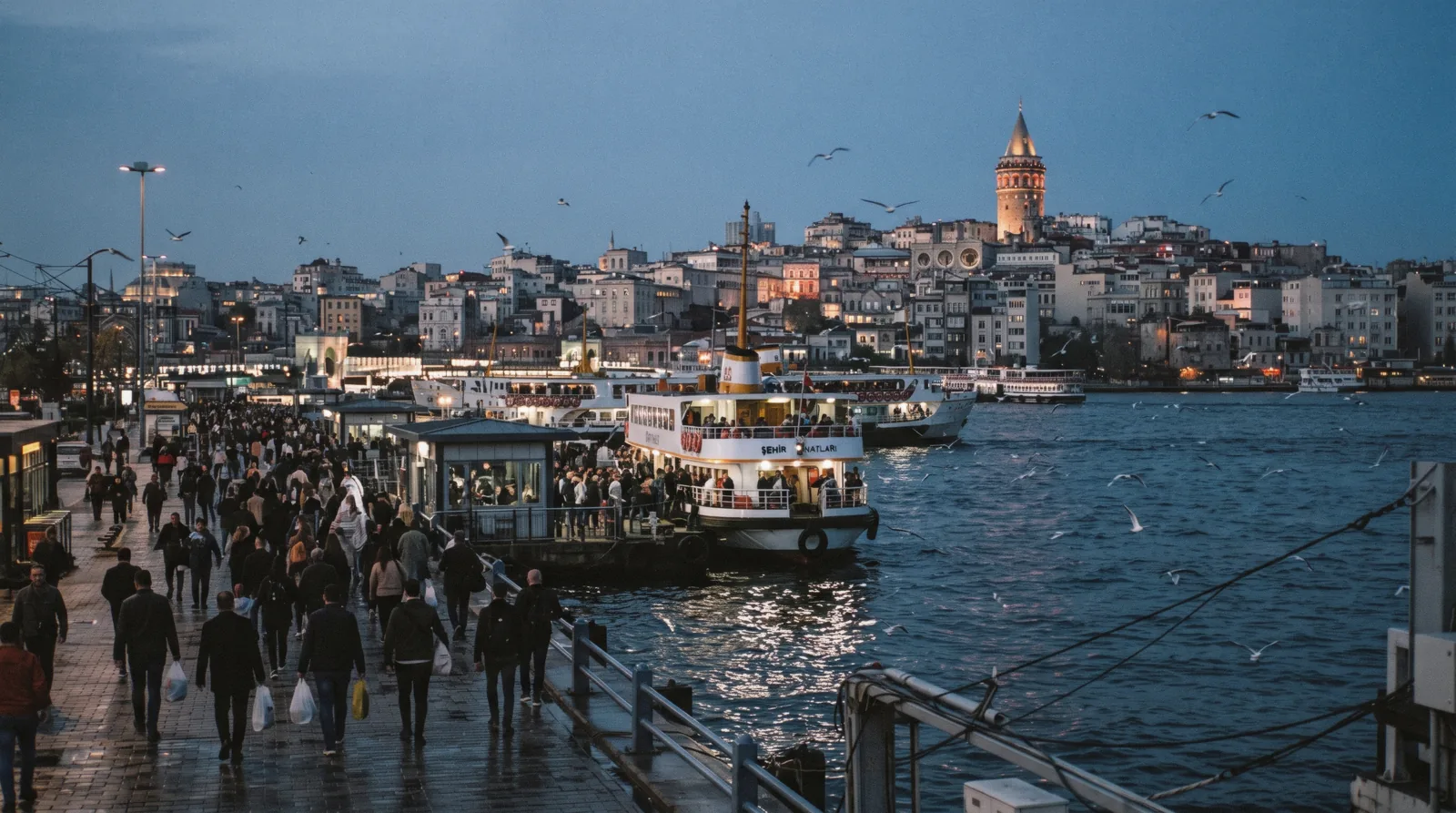 Walking route through the old city on an Istanbul in 3 days itinerary in Türkiye